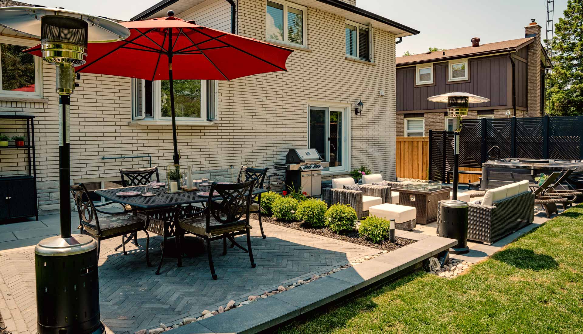 Backyard Entertainment Patios with Fire Features & Hot Tubs in Pickering, Ontario